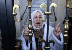Firari Akın İpek’in annesi: Fetullah Gülen bir numaralı teröristtir