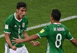 Meksika, Yeni Zelanda'yı 2-1'le geçti