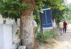 Mescit alanı meyhaneye dönüştürülen köy felaketten kurtulamıyor