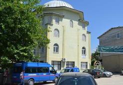 Gemlik'te imam kendini astı