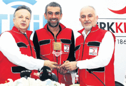 Türk Kızılayı’na  yanmayan kıyafet
