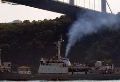 Rus istihbarat gemisi Boğaz'dan geçti