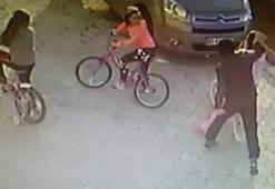 9 yaşındaki kızın başına parke taşıyla vurup kaçtı