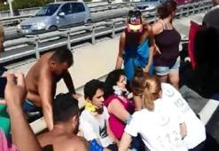 Otomobil takla atınca arkadan gelen araç çarptı;1 'i ağır 4 yaralı