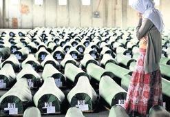 300 Boşnak’ın ölümünden sorumlusunuz