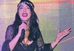 Hande Yener’den Demet Akalın'a 'gazman' göndermesi!