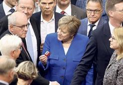 Merkel’e rağmen  gay’ler kazandı