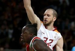 Fenerbahçe'den ezeli rakibine çalım