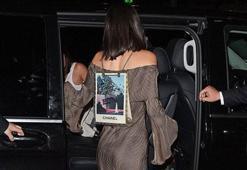 Kendall Jenner'dan sırt reklamı!