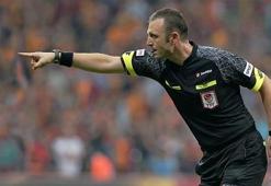 Tolga Özkalfa hakemliği bıraktı