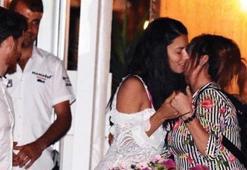 Deniz Seki ve Adriana Lima sarmaş dolaş