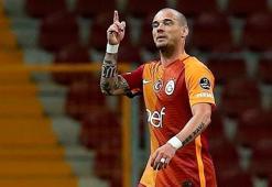 Sneijder'in kaderi çiziliyor