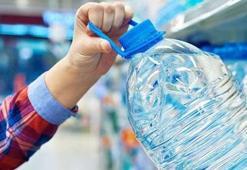 "BPA'lı plastik şişelerde kanser ve kısırlık satın alıyoruz"