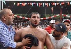 Er meydanı karıştı!