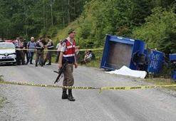 Öğrencilerin bindiği patpat devrildi! Ölü ve yaralılar var