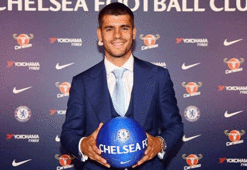 Morata resmen Chelsea'de