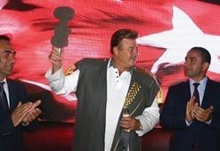 'Gazoz Kralı' Nuri Alço!