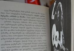 Kazım Koyuncu’nun kitabı yabancı dilde