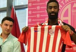 Antalyaspor, Djourou ile 2 yıllık sözleşme imzaladı
