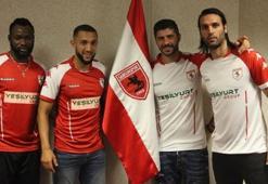 Samsunspor 4 önemli futbolcuyu renklerine bağladı
