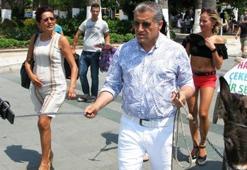 Türkücünün eşekli tanıtımına tepki!
