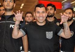 Pitbull İstanbul'da!