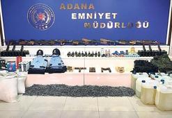 Polis kılığına girip polisi tarayacaklardı!