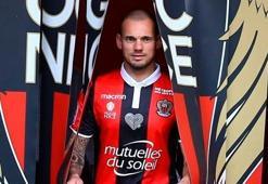 ŞOK! Wesley Sneijder kadro dışı...
