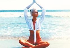 Yoga pozu