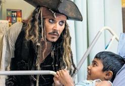 Jack Sparrow’dansürpriz ziyaret