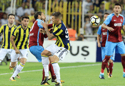 Kadıköy, Fırtına'dan zor kurtuldu!