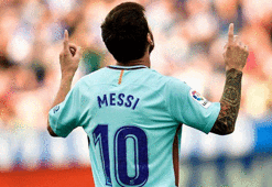 Messi, Barcelona'yı sırtladı