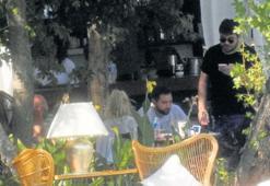 Balayı arkadaşlarla