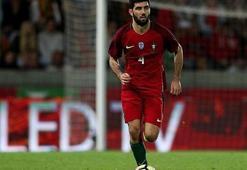 Yeni transfer İstanbul'a geldi!