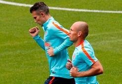 Van Persie’ye uyarı var