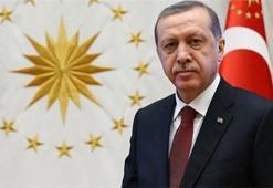 Cumhurbaşkanı Erdoğan şampiyon kürek takımını kutladı