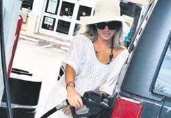 Ceyda Ateş 'benzinci' oldu!