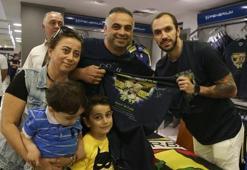 Ramil Guliyev, Fenerbahçeli taraftarlarla buluştu