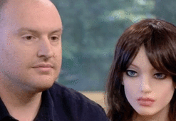 Seks robotuyla katıldı! Herkesi şoke etti! 'Robot, eşim ve ben...'