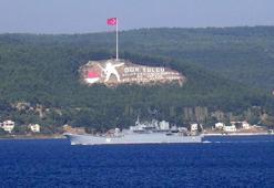 Rus Savaş gemisi Çanakkale Boğazı'ndan geçti