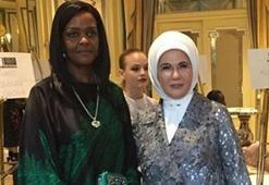 Emine Erdoğan'a dünyaca ünlü modelden teşekkür!