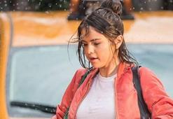 Selena Gomez yağmura yakalandı!