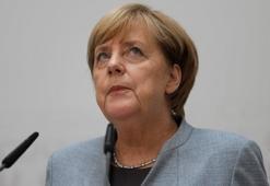 Almanya'da seçim sonrası Merkel arayışta