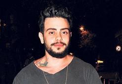 Rüzgar Erkoçlar ile Tuğba Beyzaoğlu evlendi! Rüzgar Erkoçlar kimdir?
