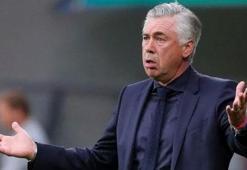 Bayern'de deprem! Görevine son verildi...