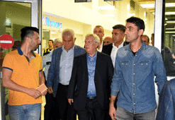 İzmir'de Aziz Yıldırım'a şok tezahürat!