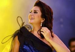 Sibel Can, Zeki Müren'i yad etti!