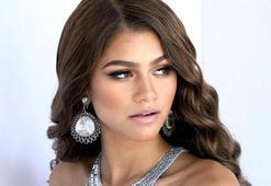 Beyonce'a bayılıyor!