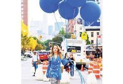 Mavi balonlu Rita