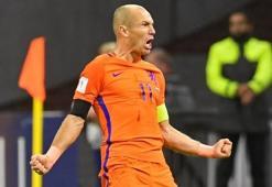 Hollanda mucizeyi gerçekleştiremedi!